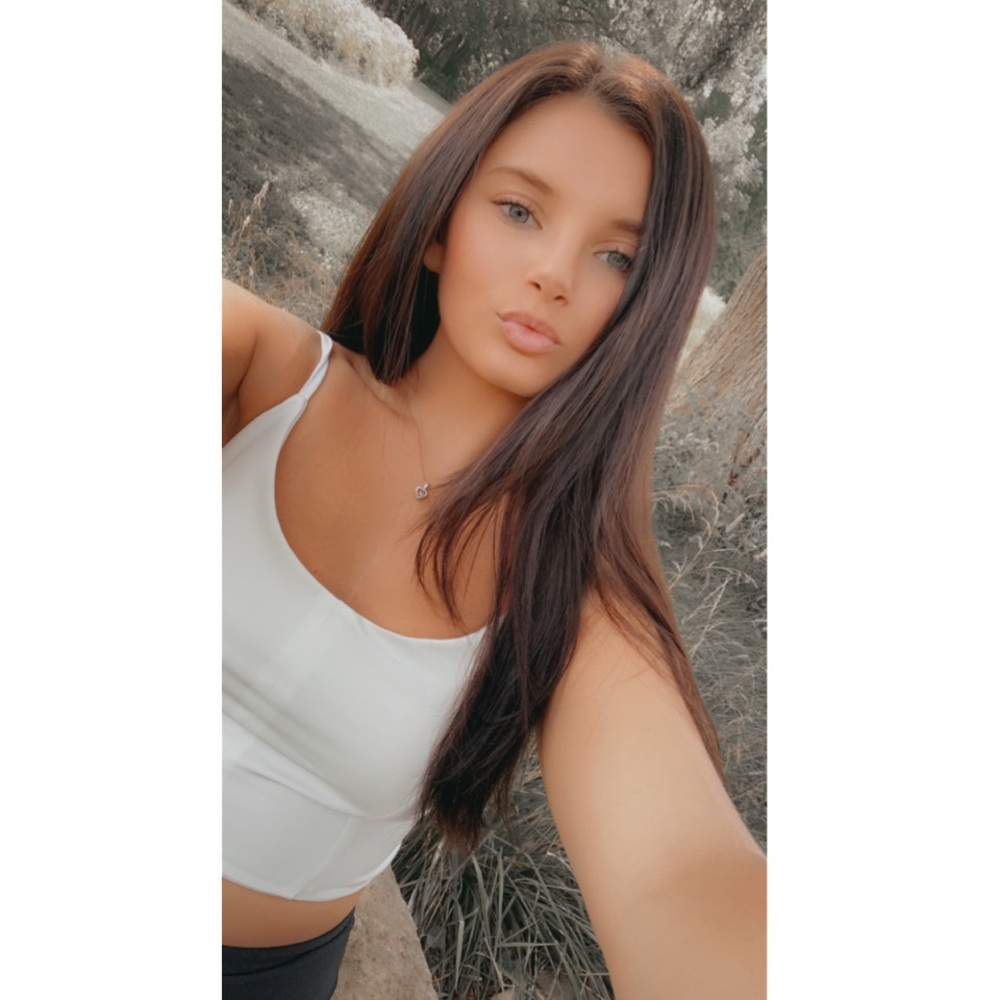 Meet your Posher, Samantha